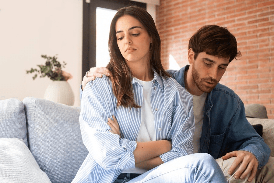 Ways Low Self-Esteem Affects Women In Relationships